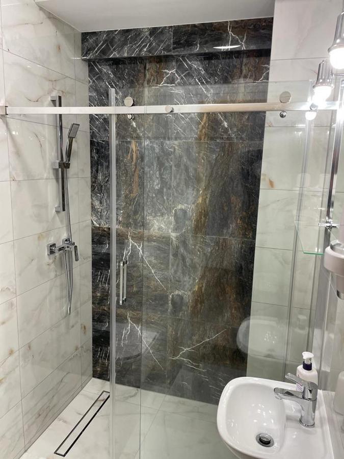 Irys 1 Apartment Тичи Екстериор снимка