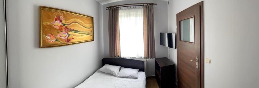 Irys 1 Apartment Тичи Екстериор снимка